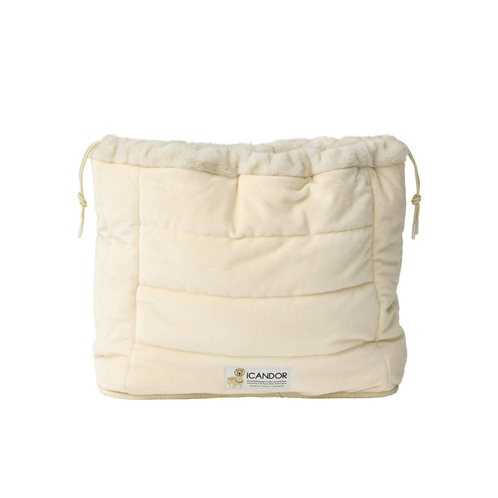 iCANDOR Snuggle Nest: front view of the cream quilted velboa shell with eco-fur trim