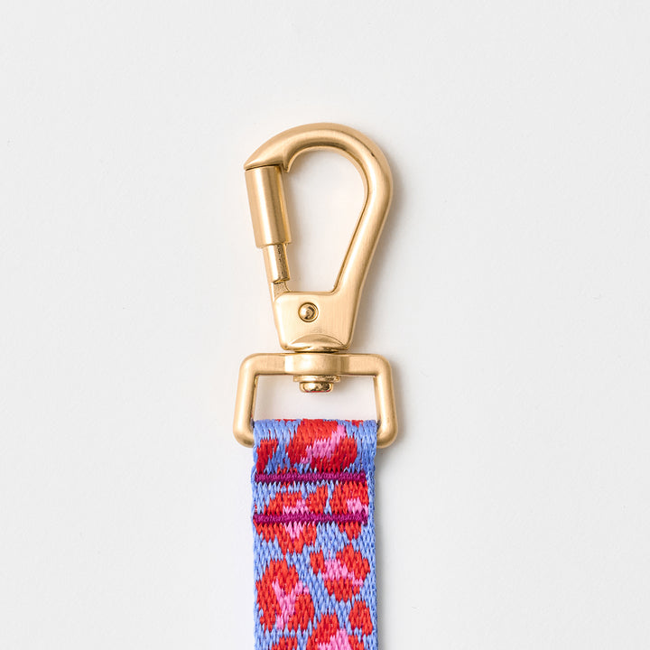 Gentle Leash Bolt_Flora
