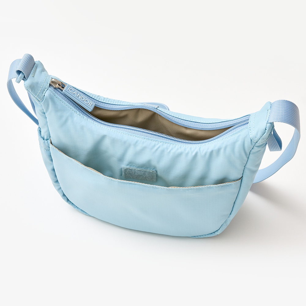 Crescent Bag_Gentle Blue