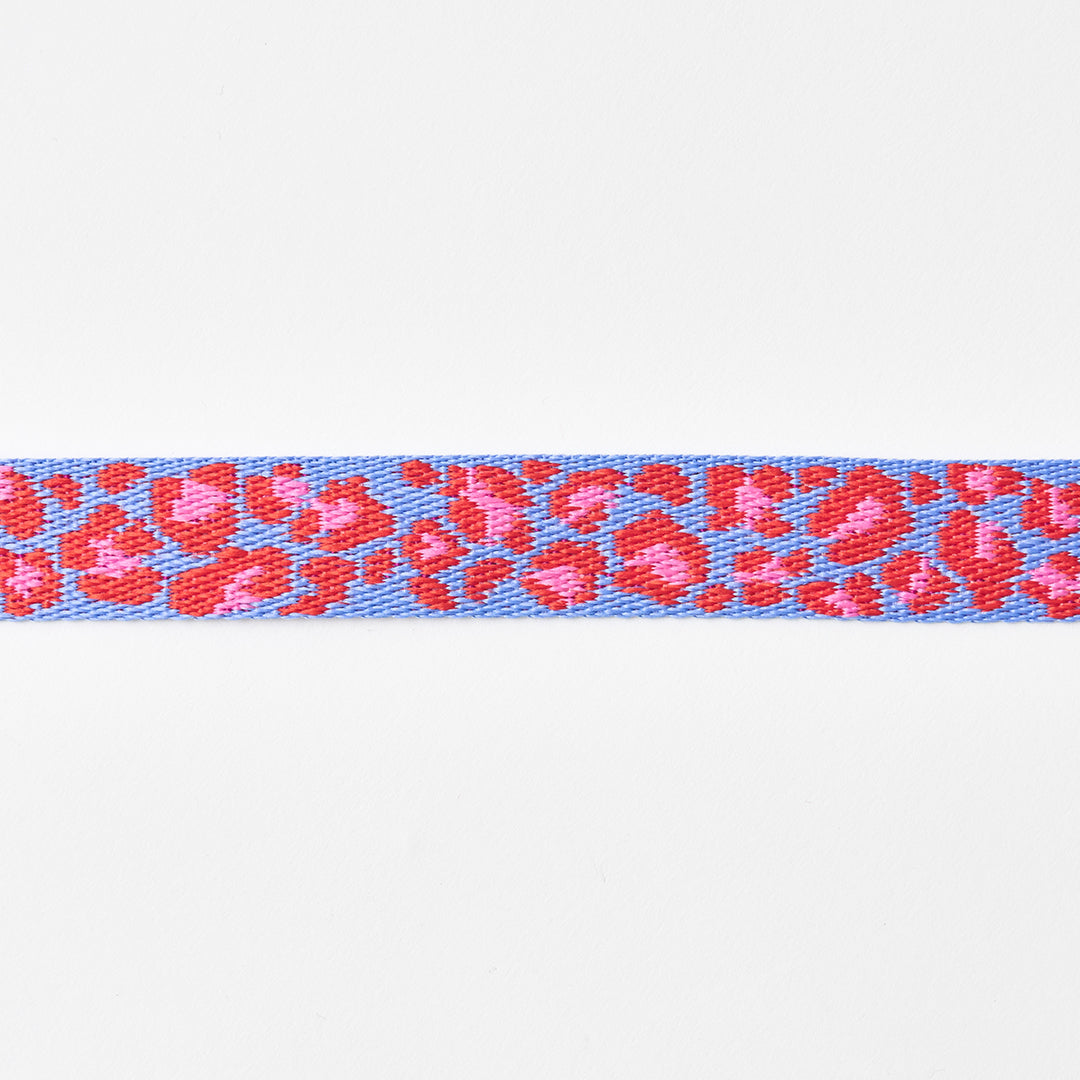 Gentle Leash Bolt_Flora