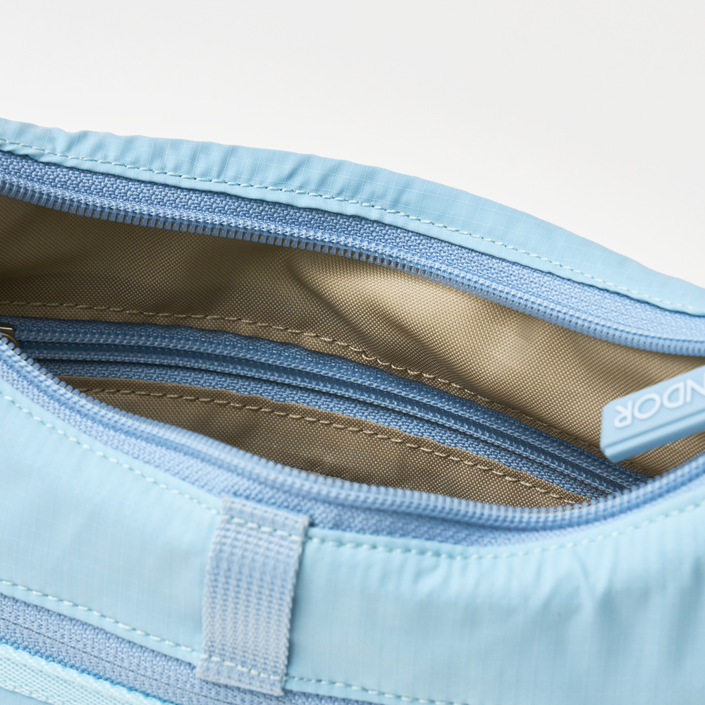 Crescent Bag_Gentle Blue