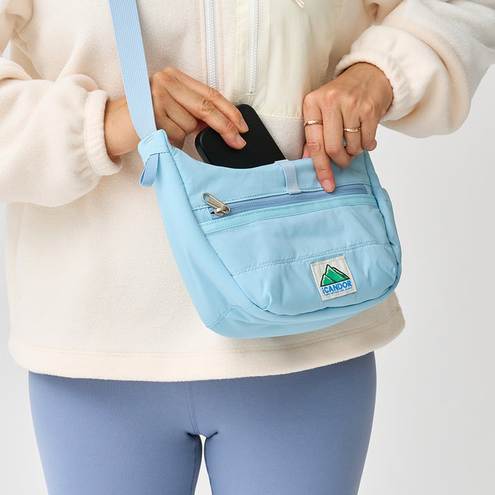 Crescent Bag_Gentle Blue