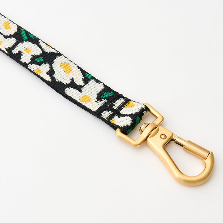Gentle Leash Bolt_Big Fish