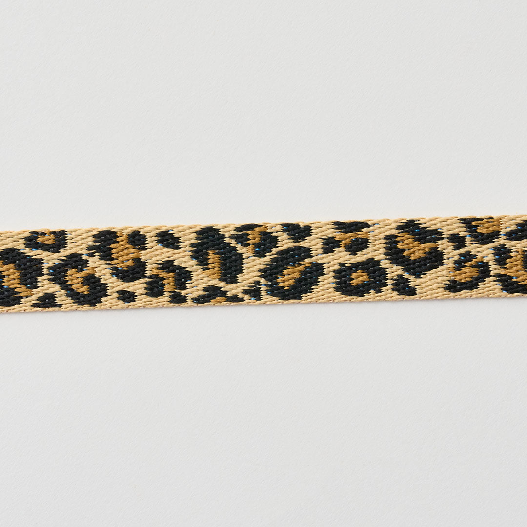 Gentle Leash Bolt, Long_Leopard