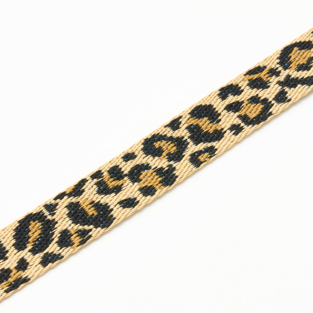 Gentle Leash_Leopard
